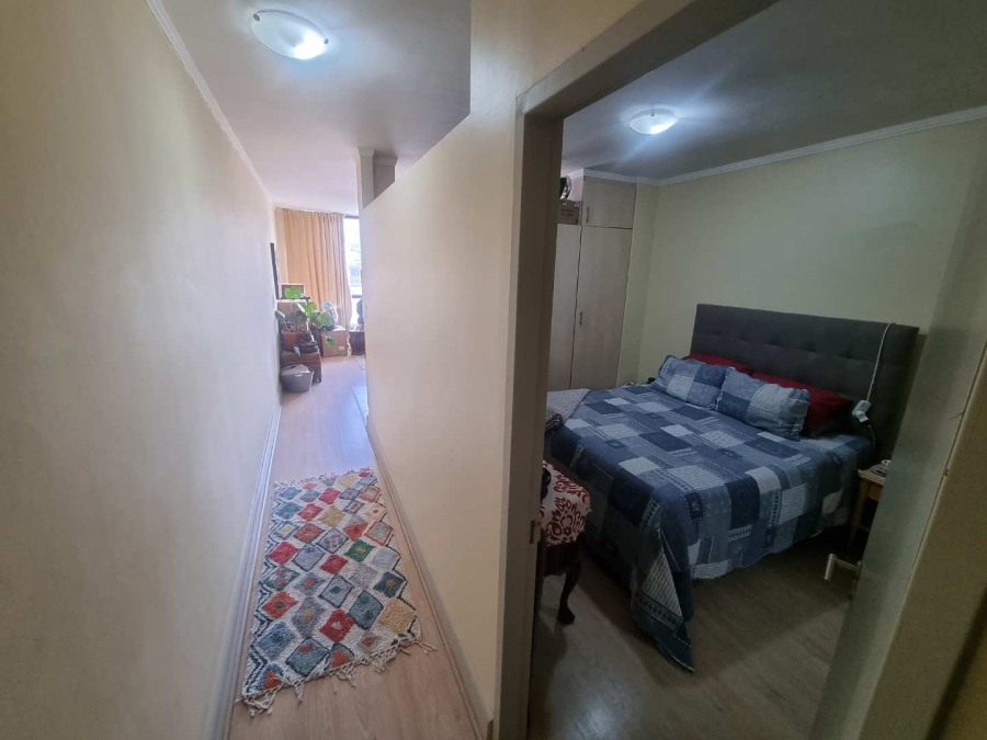 1 Bedroom Property for Sale in Zonnebloem Western Cape
